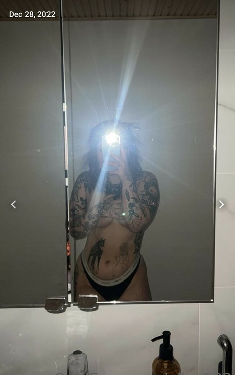 Eki102 onlyfans photo