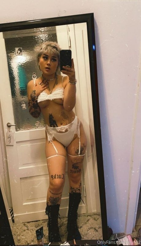 Eki102 onlyfans naked leaks