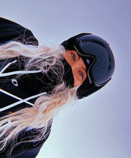 Jordan Elizabeth onlyfans leak free