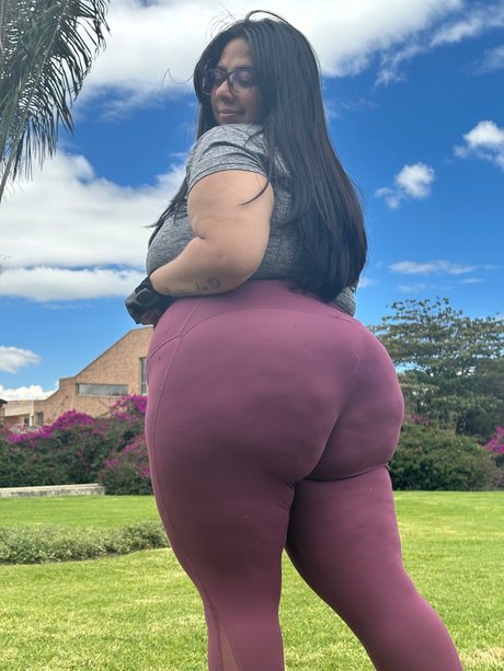 coraline latin nude leak onlyfans