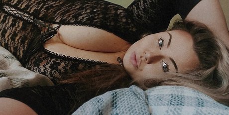 Daniixv naked onlyfans