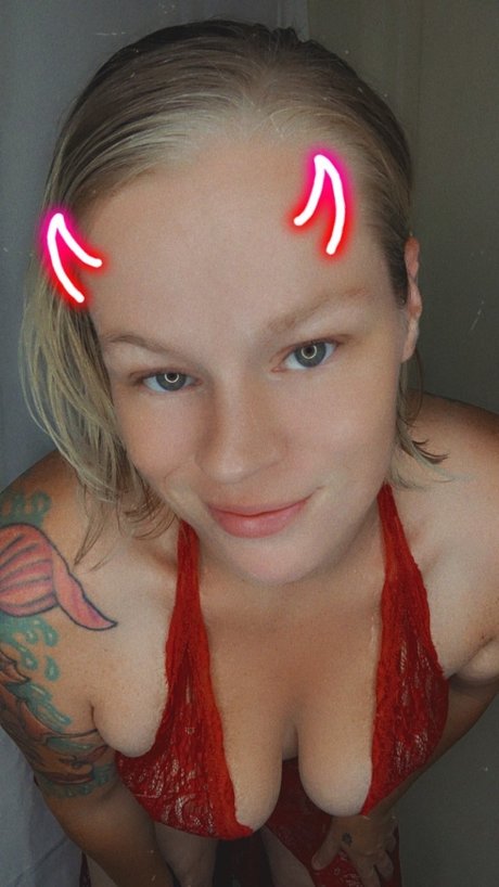 Carly Pinto naked onlyfans leaked