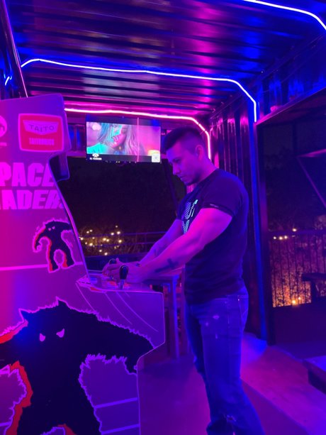 El Princip1to  glimpse