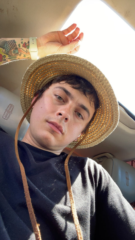 Daniel Blade_ onlyfans leaj