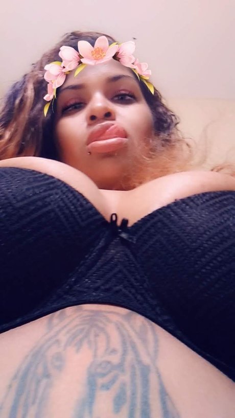 qu33n redd leaked onlyfans naked