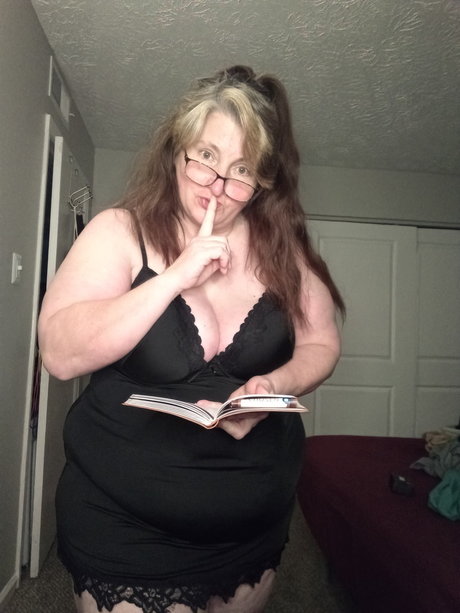 Heidi s Mom onlyfans porno