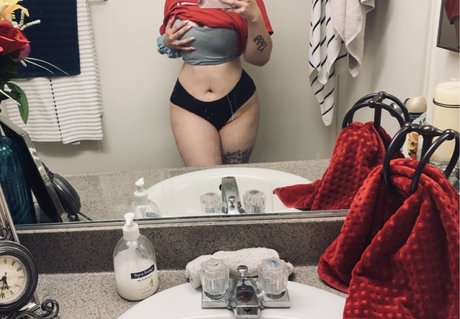 Jesssy loves onlyfans posts