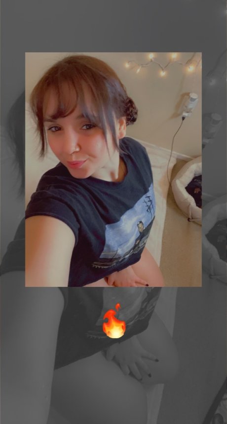 Queen Smokeyyy onlyfans nudes