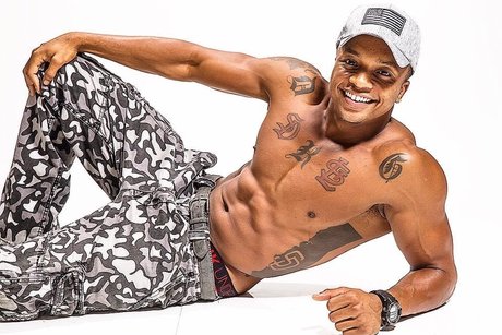 DaygoFlex nude onlyfans