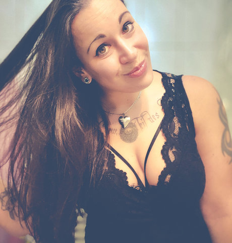 Dark Lioness 90 strip onlyfans