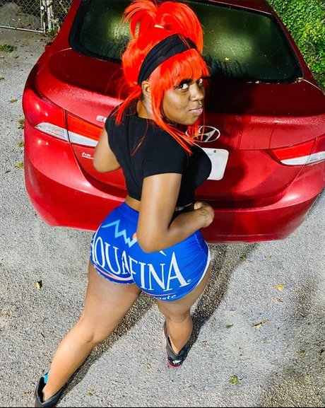 Raina Amore only fans leaks