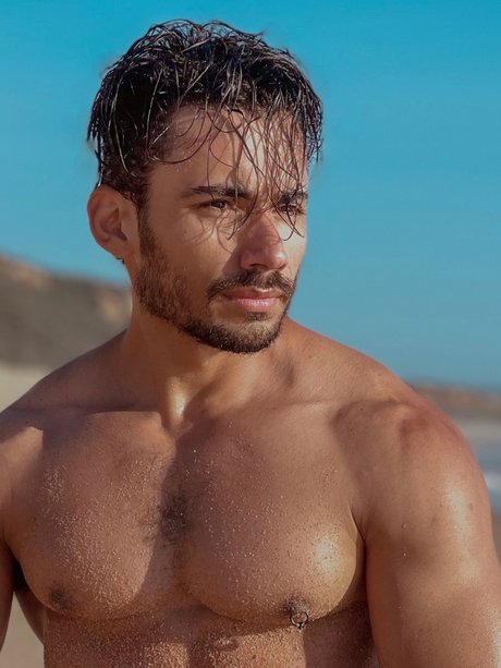 Rafael Ferreira leak onlyfans