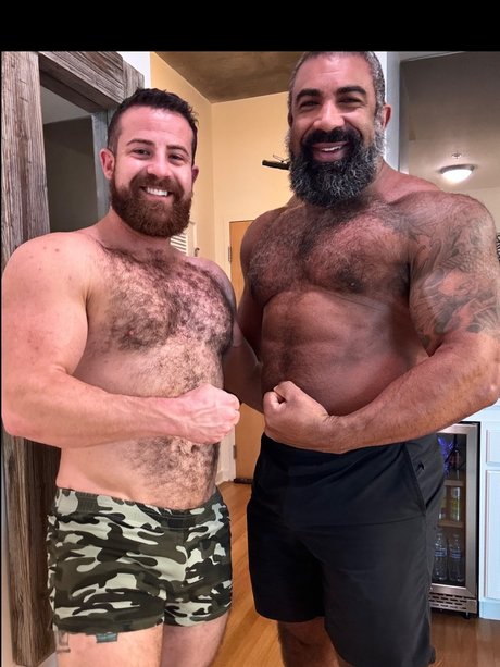 Rad Strong amp amp Cosmo onlyfans nudes leak