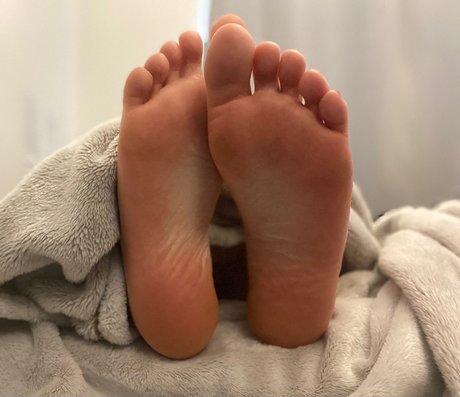 FeetUK5 leaked onlyfans pictures