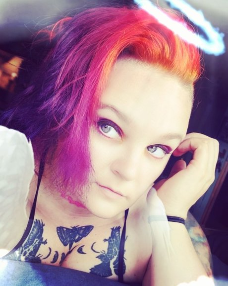 _V_ onlyfans striptease