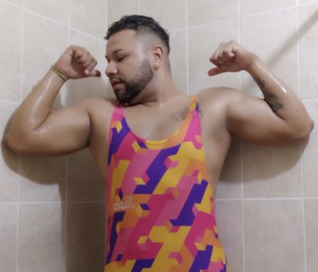 RAMSES FARA ON onlyfans leams