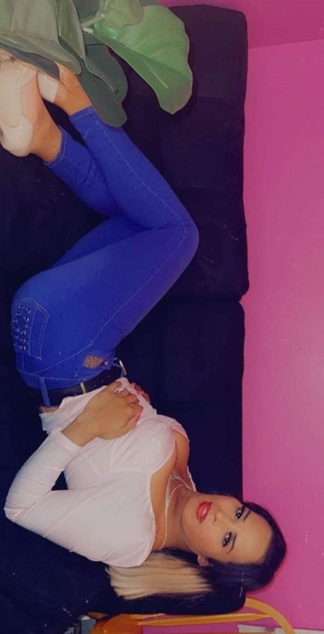 Rihanna onlyfans boobs