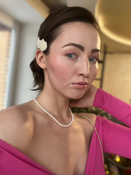 Alesiya babe_ boobs onlyfans