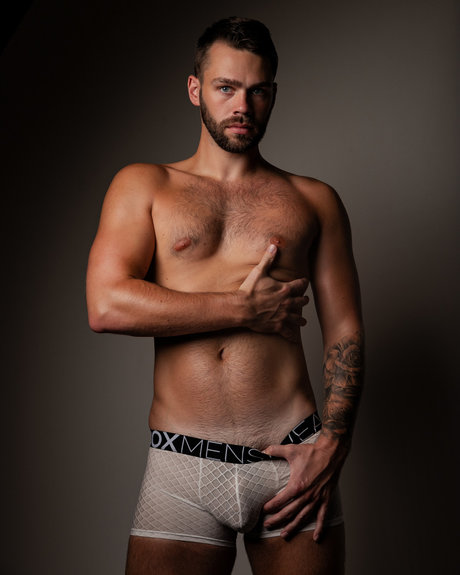 Ryan Summer onlyfans lesk