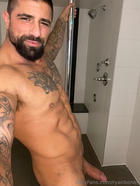 Ryan Bones onlyfans leaked nude