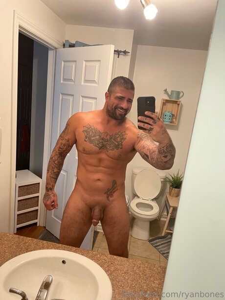 Ryan Bones onlyfans nsfw