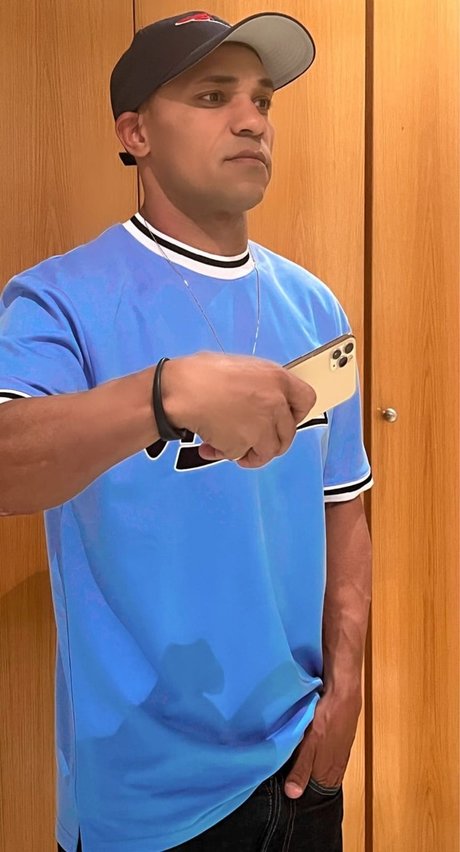 Rubens Pires onlyfans content type