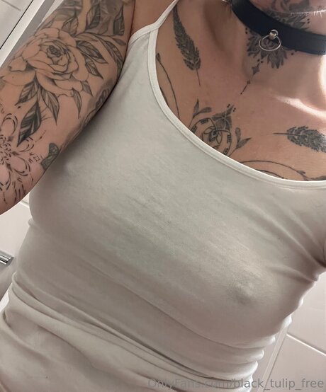 rubber tulip onlyfans ass