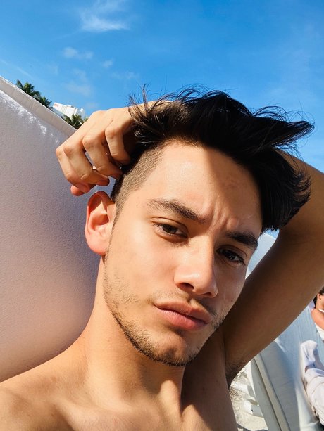 El Rey onlyfans creator