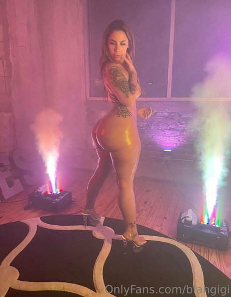 bikini nude onlyfans art porn visual