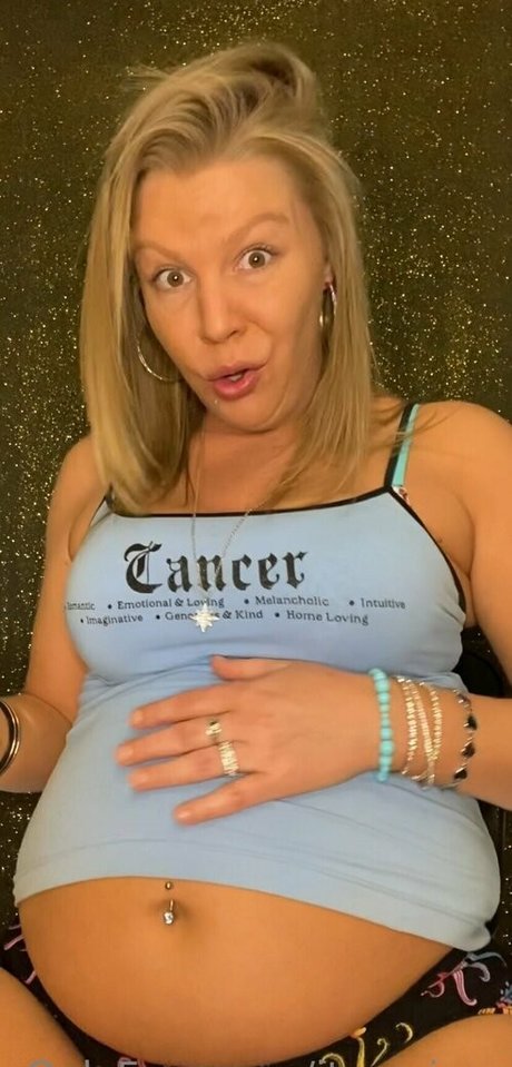 itsgorjess onlyfans leaked tits