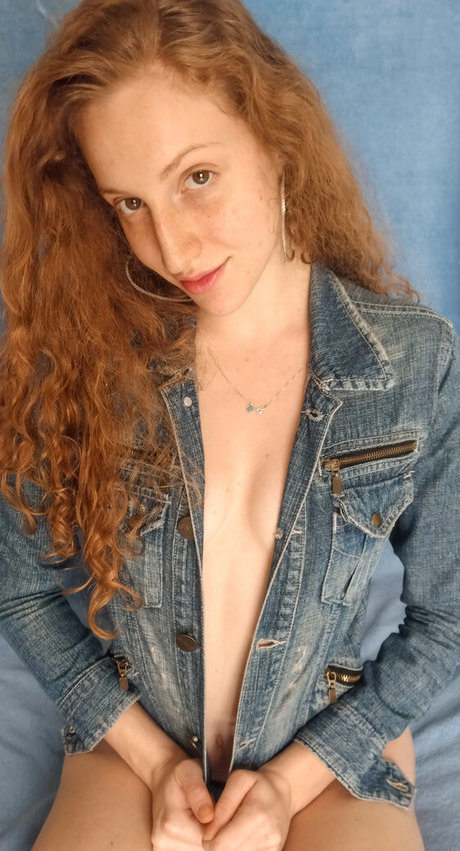 Lavinia Tiburski leaked only fans