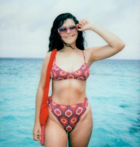 teen asian onlyfans free porn shots