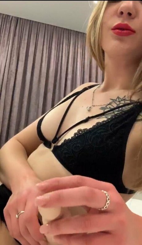 milenasweet onlyfans nude porn