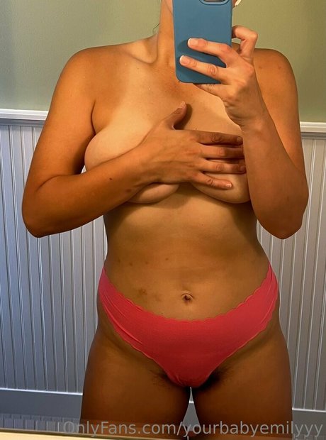 yourbabyemilyyy free onlyfans