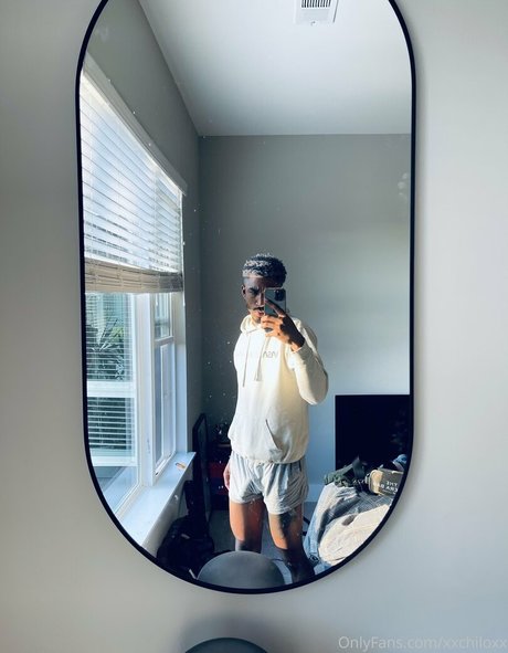xx chilo only fans photos