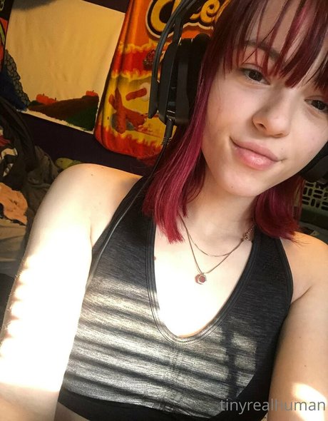 tinyrealmoth onlyfans porn