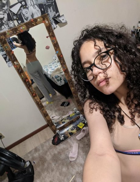 Thesuusu onlyfans picture