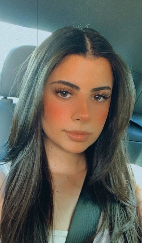 ThatGirlGatto only fans leaks