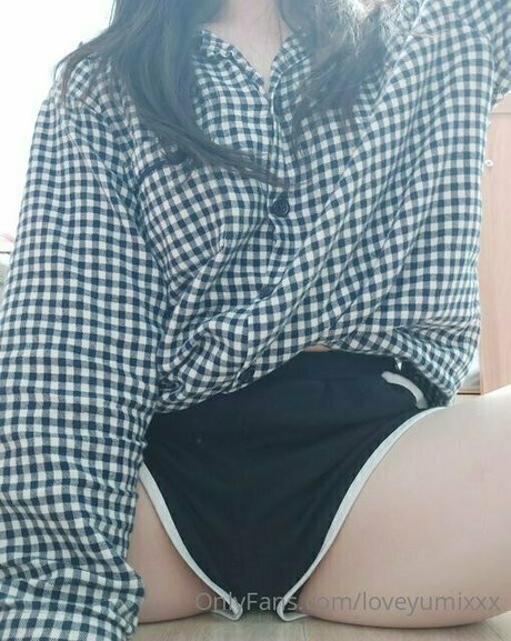 loveyumixxx is on onlyfans