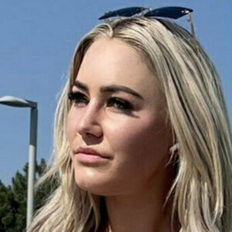 Shannon Henry nude porn onlyfans