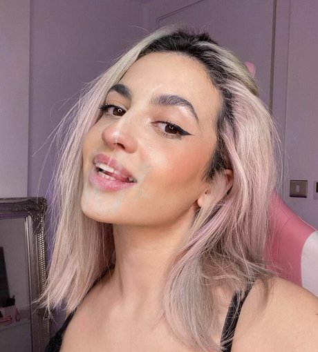 Miaxmon onlyfans naked