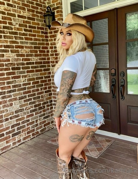 karmarx only fans pics