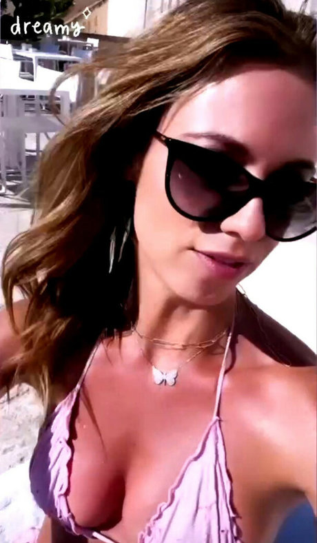 Cheryl Scott onlyfans leaked xxx