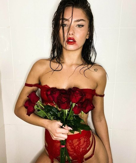 Eva Shakun onlyfans leaks naked