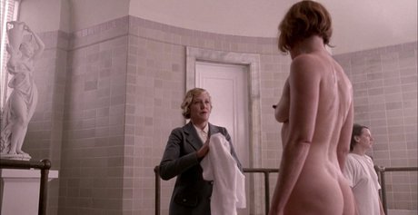 Gretchen Mol onlyfans leaks naked