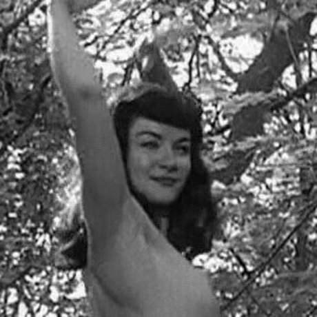 Gretchen Mol nudes leaked onlyfans