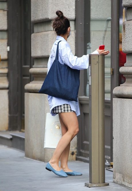 Katie Holmes only fans nude