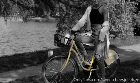 sweetcheeksjuliefree nudes only fans