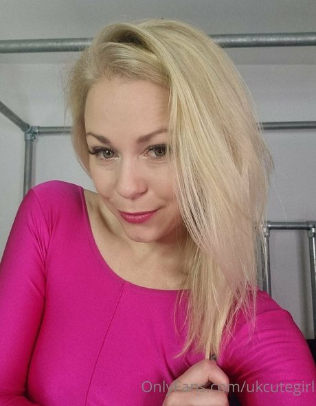 ukcutegirl onlyfans sex leak