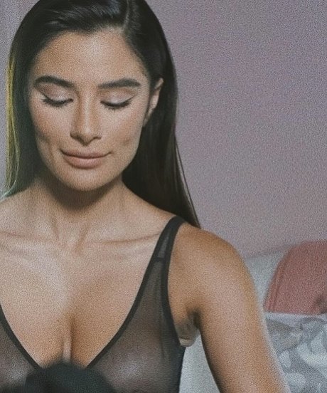 Diane Guerrero nude onlyfans leaks